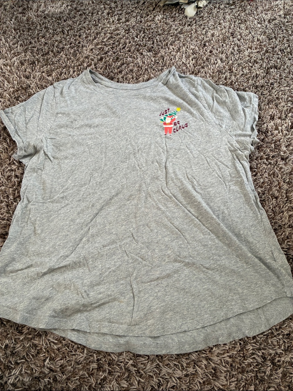 Old Navy Light Gray Short Sleeve Tee with Small Multicolor Santa Graphic